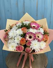 Букет цветов из:  Розы, Герберы и Хризантемы в Малое Карасево