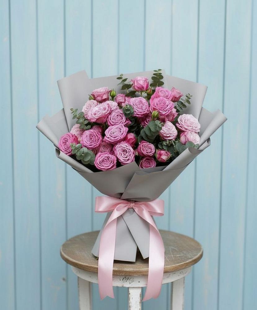 Букет цветов из: Розы в Малое Карасево