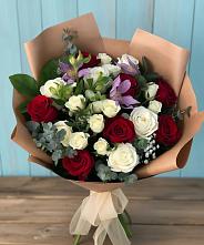 Букет цветов из:  Розы и Альстромерии в Малое Карасево