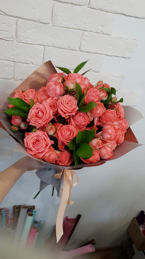 Букет цветов из: Розы в Малое Карасево