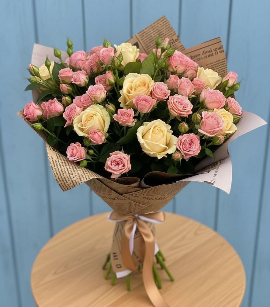 Букет цветов из: Розы в Малое Карасево