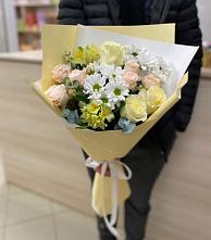 Букет цветов из:  Альстромерии, Розы и Хризантемы в Малое Карасево