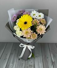 Букет цветов из:  Розы, Герберы и Хризантемы в Малое Карасево