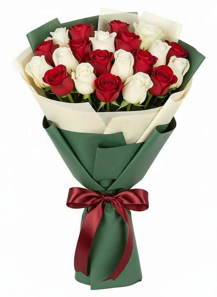 Букет Микс из красных и белых роз в Малое Карасево