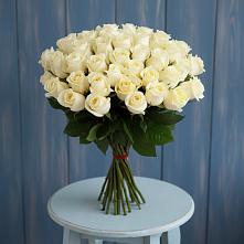 Букет 51 Белая роза Эдлесс Лав в Малое Карасево