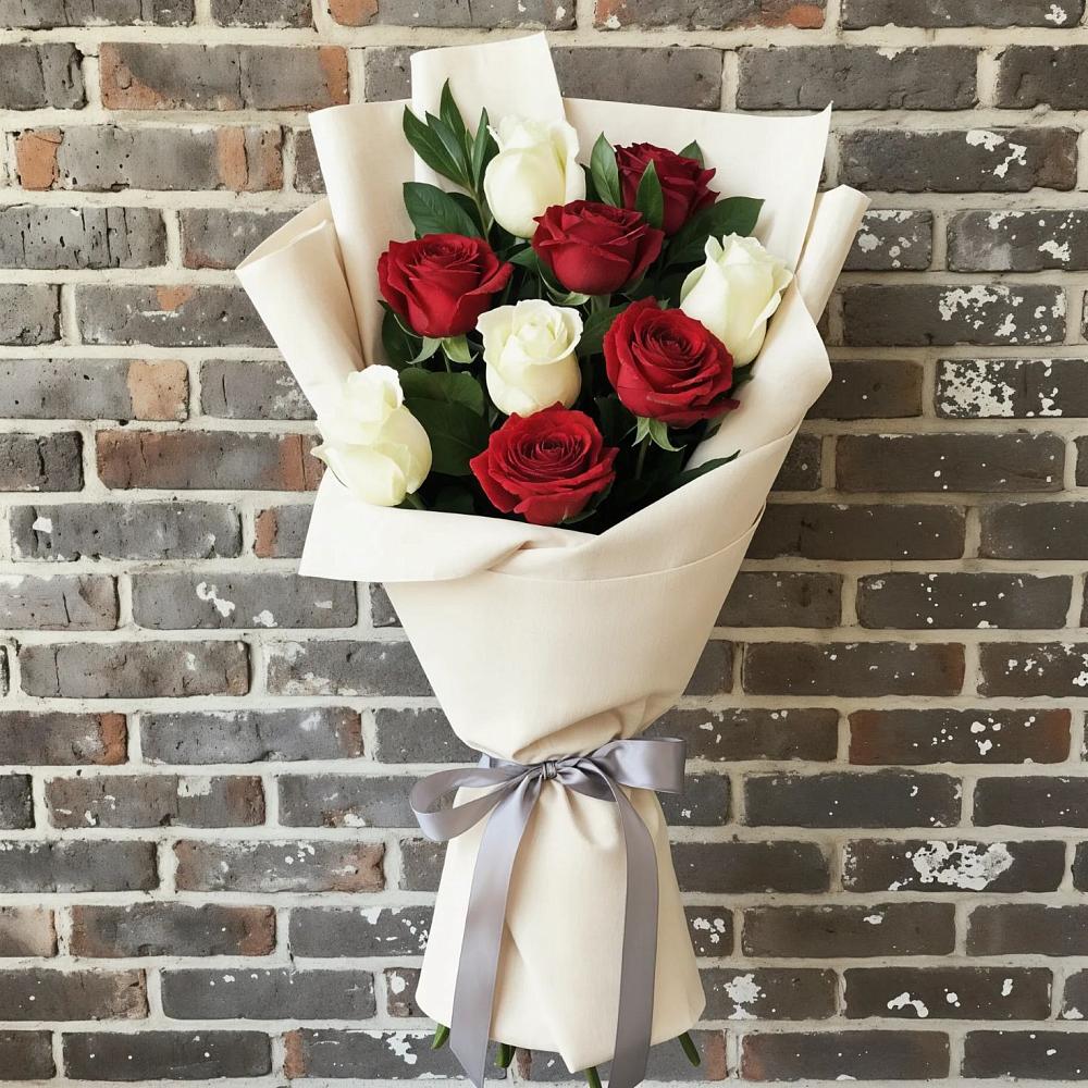 Букет цветов из: Розы в Малое Карасево