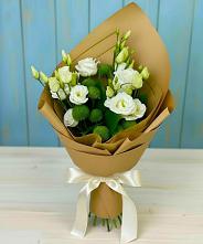 Букет цветов из:  Хризантемы и Лизиантусы #REPLACE_PRED# Малое Карасево