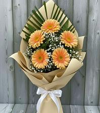 Букет цветов из:  Герберы в Малое Карасево